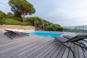 Villas Villa Kalliste piscine chauffee : photos des chambres