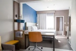 Comfort Suites Baton Rouge South I-10 - Walker