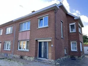 Beautiful house with 4 bedrooms in Hees - Bilzen