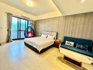 Phòng Có Giường Cỡ King Với Ban Công (King Room with Balcony)