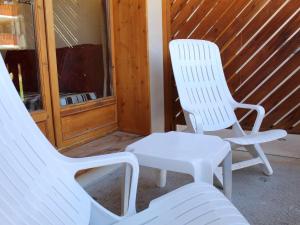 Appartements Appartement Vars, 2 pieces, 4 personnes - FR-1-330B-176 : photos des chambres