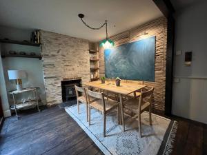 Central Dartmouth 3 Bed Home