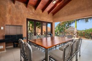 San Lameer Villa 14107 - 4 Bedroom Superior - 8 pax - San Lameer Rental Agency