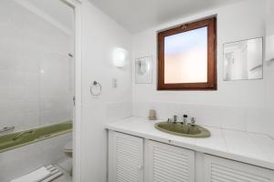 San Lameer Villa 2019 - 2 Bedroom Standard - 4 pax - San Lameer Rental Agency