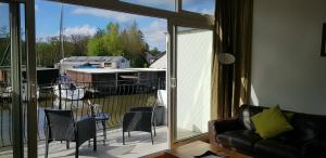 Marina Boathouse, lake windermere lets