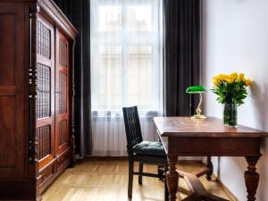 Tyzenhauz Apartments Old Town