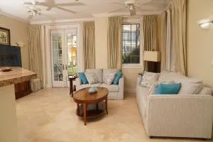 Villa Renaissance Unit 501 Grace Bay Beach - The Bight Settlements