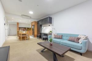 Cosy minimalism 2BD Apt near Sydney Olympic Park