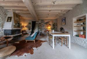 Villas Grande Maison Creuzier - Villa 3 chambres et jardin : photos des chambres