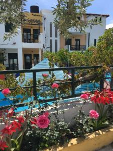 Superior One Bedroom Apartment (4 Adults) room in Kastro Studios Apartments