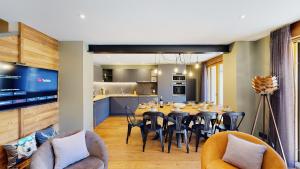 Chalets Nouveau ! Chalet pied des pistes : photos des chambres