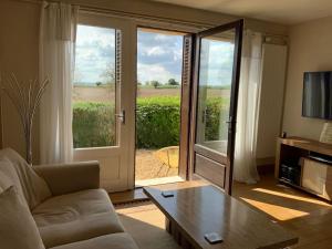 Maisons de vacances Le Petit Coin with pool, near Aubeterre sur Dronne : photos des chambres