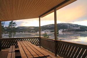 Peaceful and Scandinavian-style Guesthouse with Scenic Nature and Seaview in High Coast