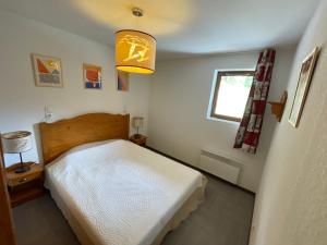 Appartements Appartement Vars sur les pistes de ski avec piscine : photos des chambres