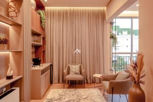 Moderna cobertura duplex com 4 suítes em condomínio com lazer completo - Campos do Jordão