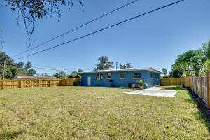 Vibrant DeLand House Near Stetson University!