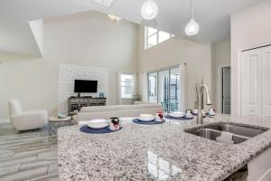 Magical Memories Await at Jimmy Crickets Retreat