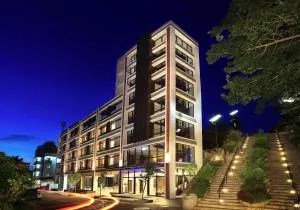 LeaLea Garden Hotels - Moon Lake - Юйчи