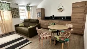 Camping De La Seine - 瑞米耶日