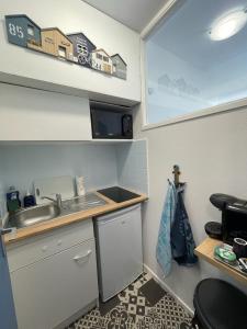 Studio à 2 min à pied de la plage, du port ostréicole et à 5 min du centre-ville !