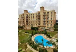 A Wonderful Apartment in a compound in October Gardens - 埃兹贝特