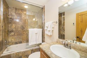 Bear Creek Lodge 208 by Alpine Lodging Telluride