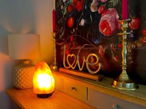 Chalets Chalet cosy dominant le village : photos des chambres