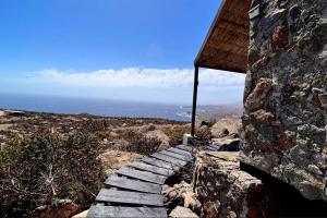 Tiny Cabin In The Rocks