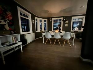 Lovely Penthouse downtown with 3 bedrooms