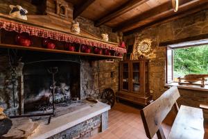 Family friendly house with a parking space Raspor, Central Istria - Sredisnja Istra - 21878 