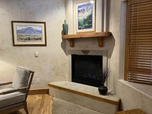 Bear Creek Lodge 107 by Alpine Lodging Telluride