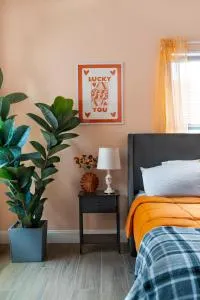 Florida Luxe, Brand new 4 Bed Property with a Private Jacuzzi - Sulphur Springs