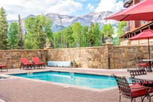 Bear Creek Lodge 105A by Alpine Lodging Telluride