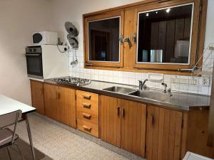 Chalet spacieux 8 pièces, 14 personnes, prés des pistes, parking - FR-1-595-93
