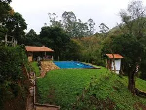 Casa de Campo: Sítio Santa Helena-Mendes RJ - فاسوراس