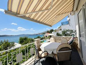 Apartments Mihaela - sea view