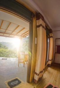 Mountain Range Cottage