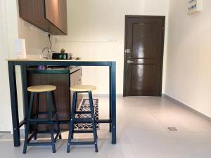 Desaru Private Beach Luxury Suite Pool View 3 Pax C10201