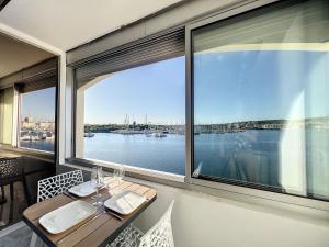 Studio Prestige, île des pêcheurs, vue port