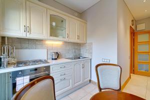 Arena Park Apartment