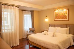 Siri Ratchadamnoen Bangkok Hotel