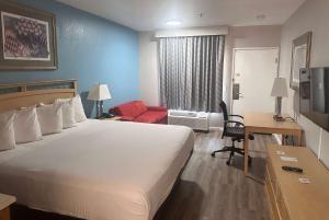 Days Inn by Wyndham RocklinSacramento