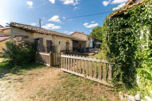 Maisons de vacances La Charronniere: La P’tite Boulangerie : photos des chambres