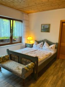 Two bedroom Luxus- Apartment with big Balcony room in Schwarzwald - Villa Appartments Titisee