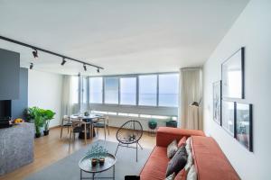 MARBELLA BANUS SUITES - Marbella Marysol Seaside Flat C