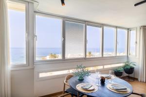 MARBELLA BANUS SUITES - Marbella Marysol Seaside Flat C