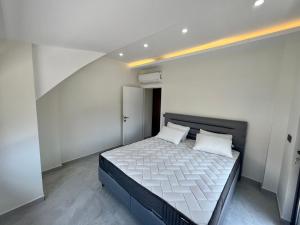 New apartment by Cleopatra