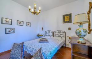 Tuscany Villa Gorello. Villa in Toscana. Jacuzzi con tetto in cristallo,piscina