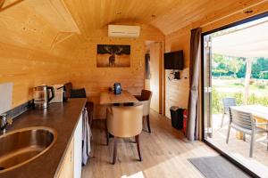 Family Woodlodge High Chaparral