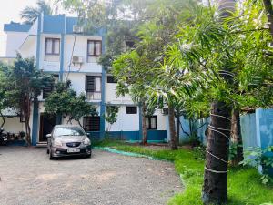 Hotel Sunday - Townhouse Club Airport Trivandrum